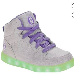 Youth Multicolor Light Up Sneakers Size 5